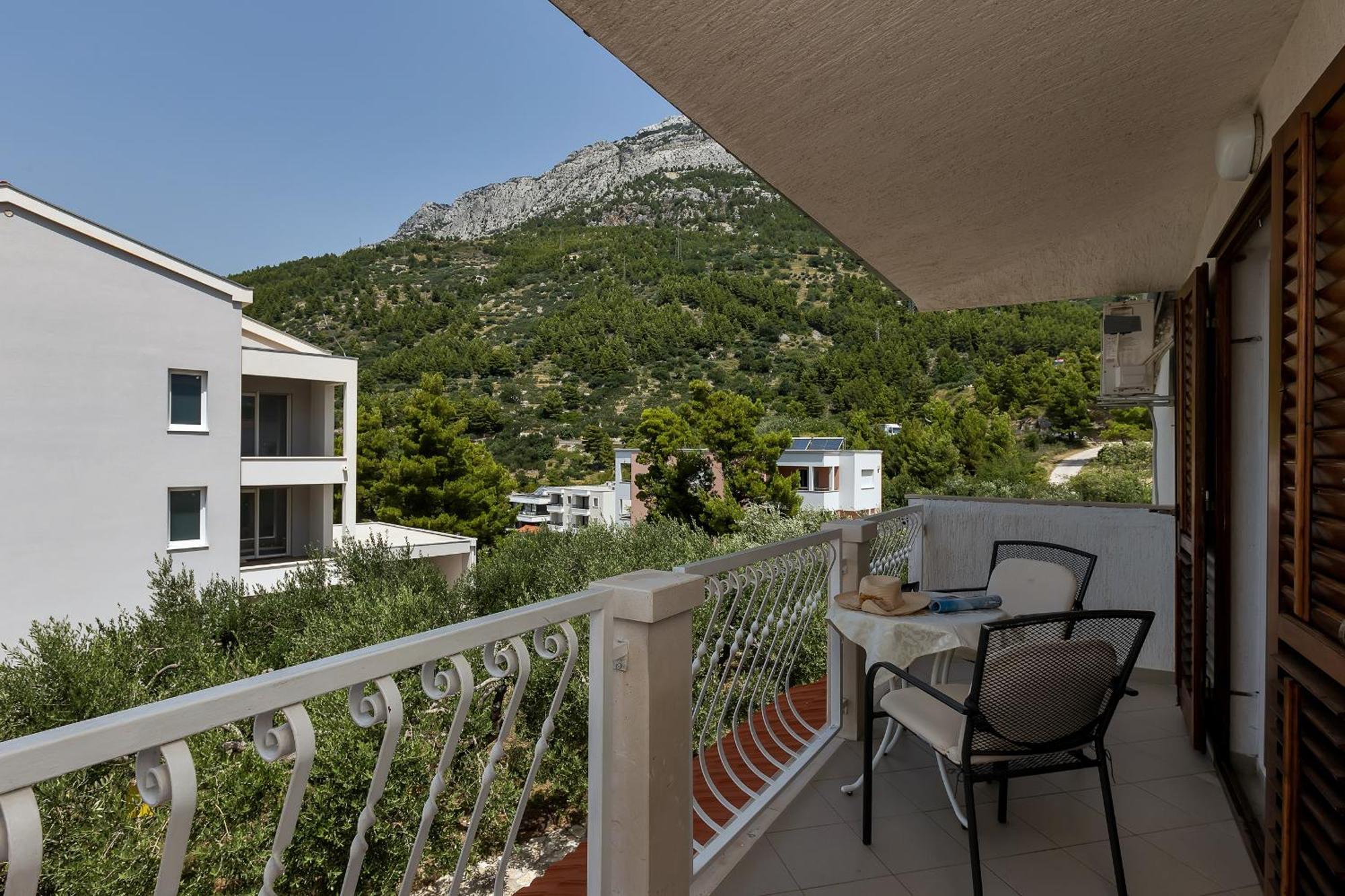 Apartments Ana Baška Voda Екстериор снимка