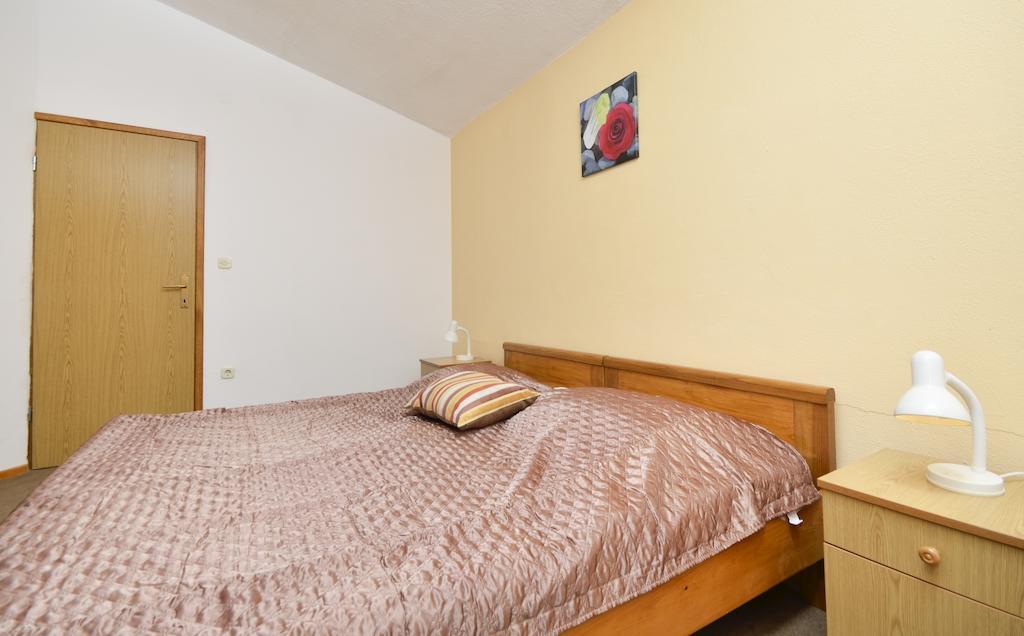 Apartments Ana Baška Voda Стая снимка