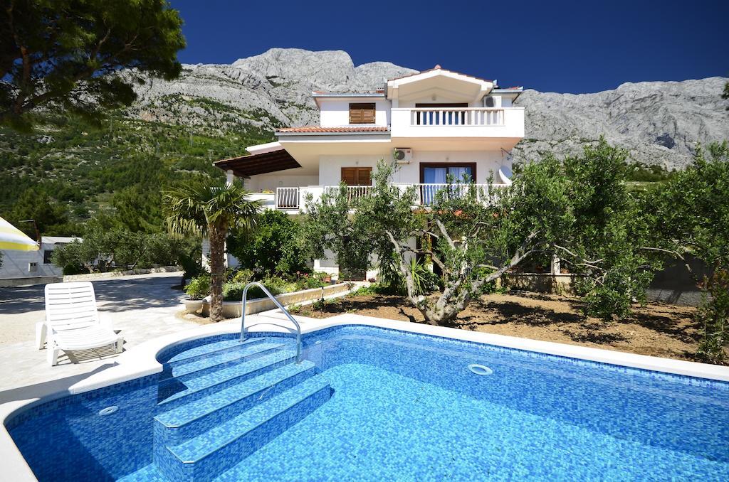Apartments Ana Baška Voda Екстериор снимка