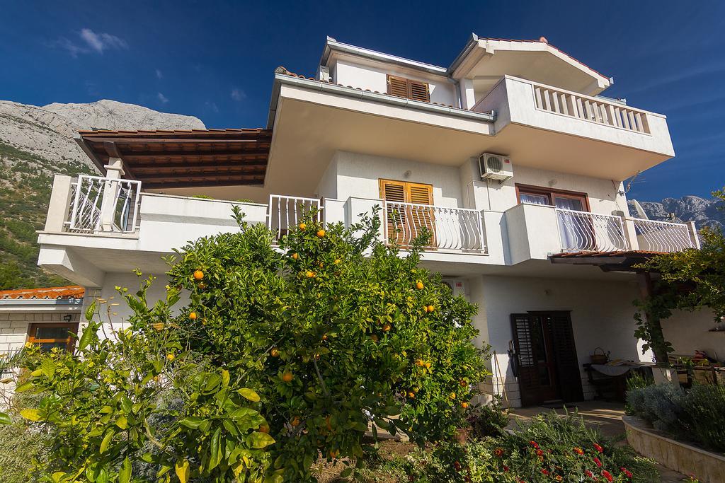 Apartments Ana Baška Voda Екстериор снимка