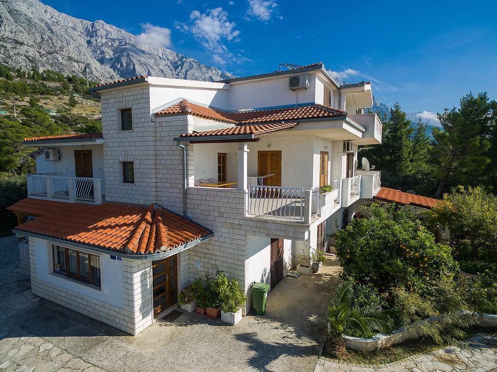 Apartments Ana Baška Voda Екстериор снимка